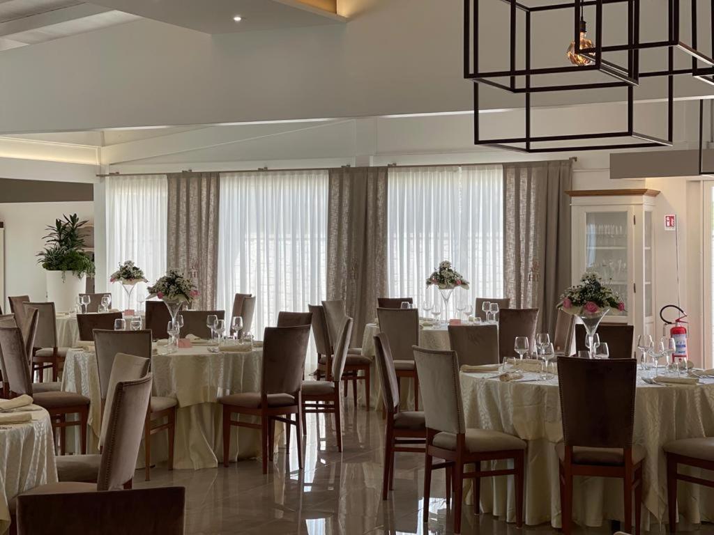 Hotel Posidonia Порто-Чезарео Экстерьер фото