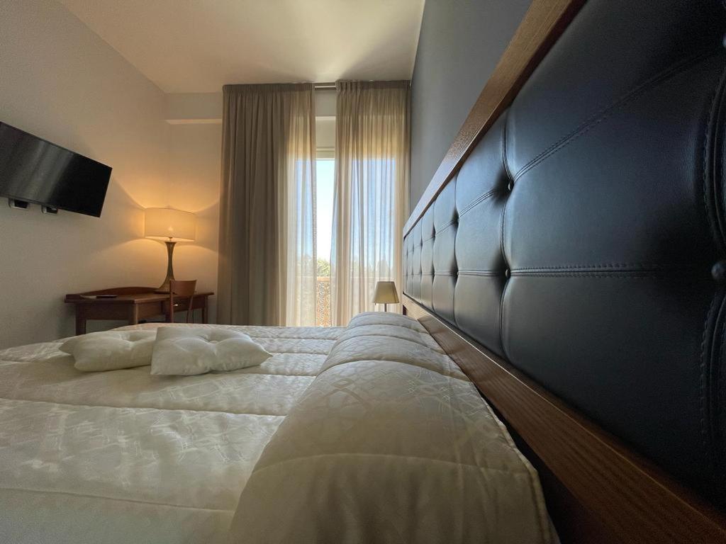 Hotel Posidonia Порто-Чезарео Экстерьер фото