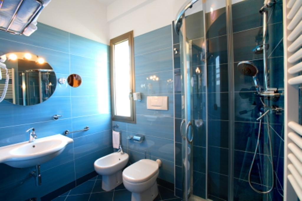 Hotel Posidonia Порто-Чезарео Экстерьер фото