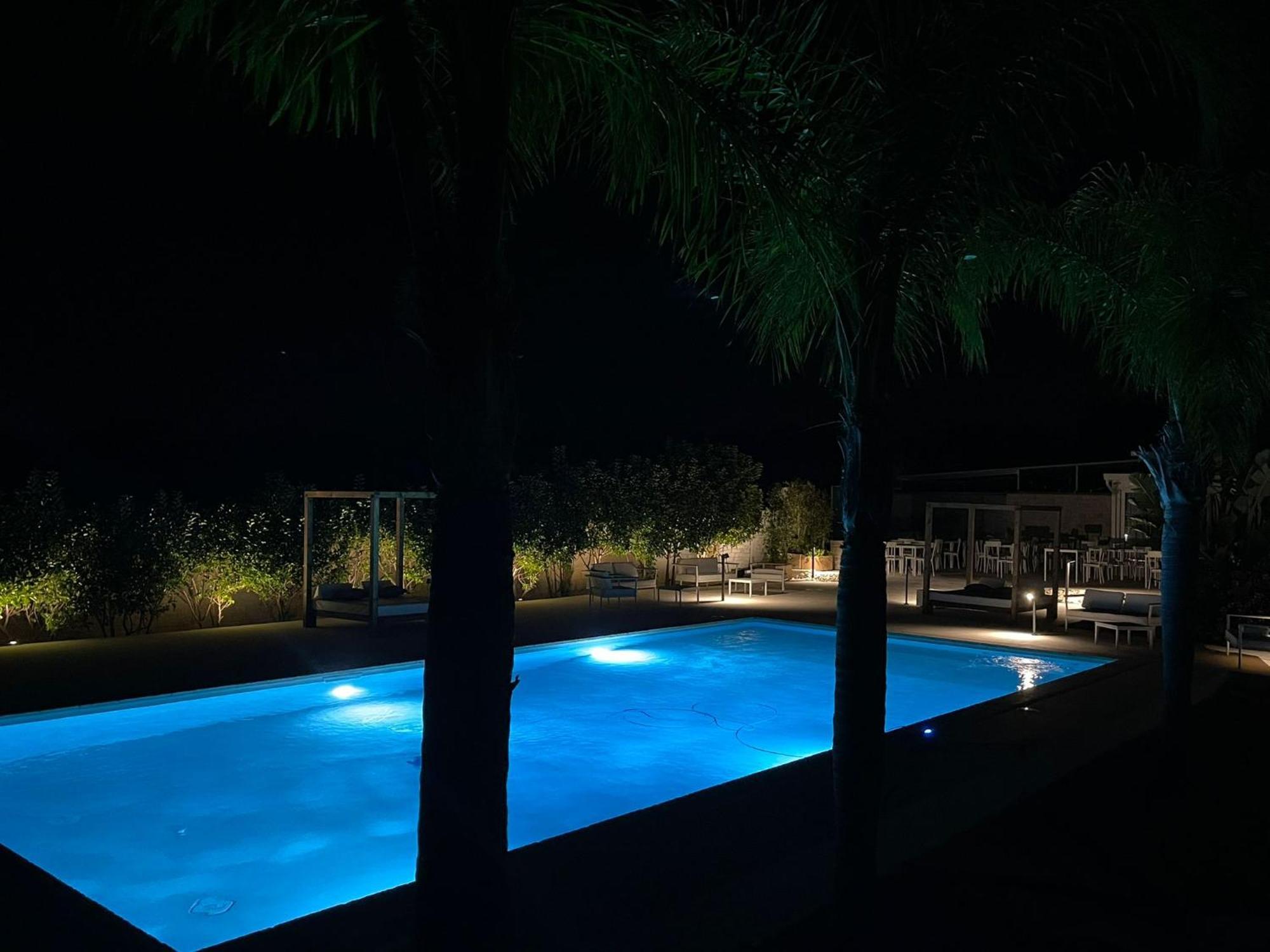 Hotel Posidonia Порто-Чезарео Экстерьер фото