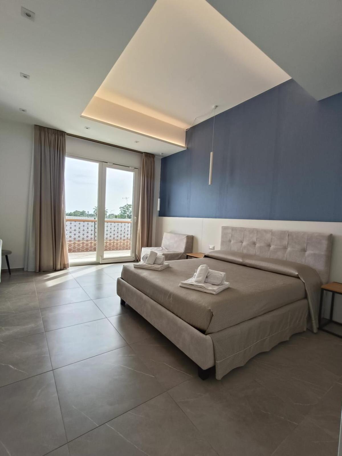 Hotel Posidonia Порто-Чезарео Экстерьер фото